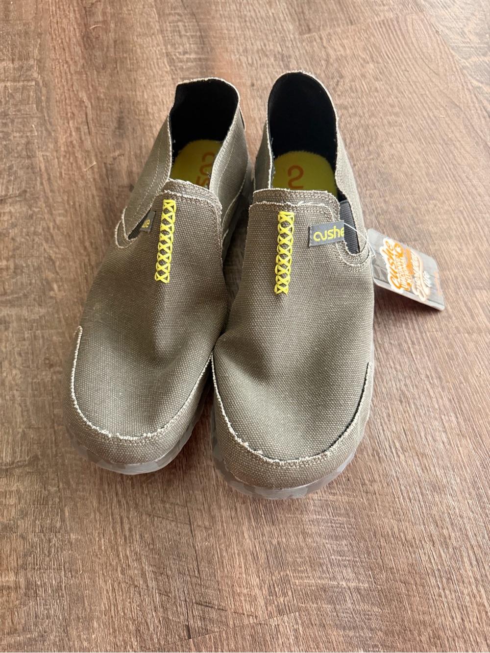 Cushe Canvas Slip On Shoes Mens Size 13 Olive Casual Comfort Loafers NWT